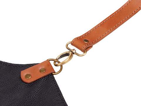 Фартук из натуральной кожи флотер  Материал: натуральная кожа КРС, цвет фартука: черный, цвет ремней: светлый бук, фурнитура из металлического сплава ЦАМ, цвет фурнитуры: антик, размер универсальный - рис 8.