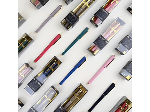 Ручка пластиковая шариковая Parliament, 0,7 мм, синие чернила, черный/золотистый - рис 9.